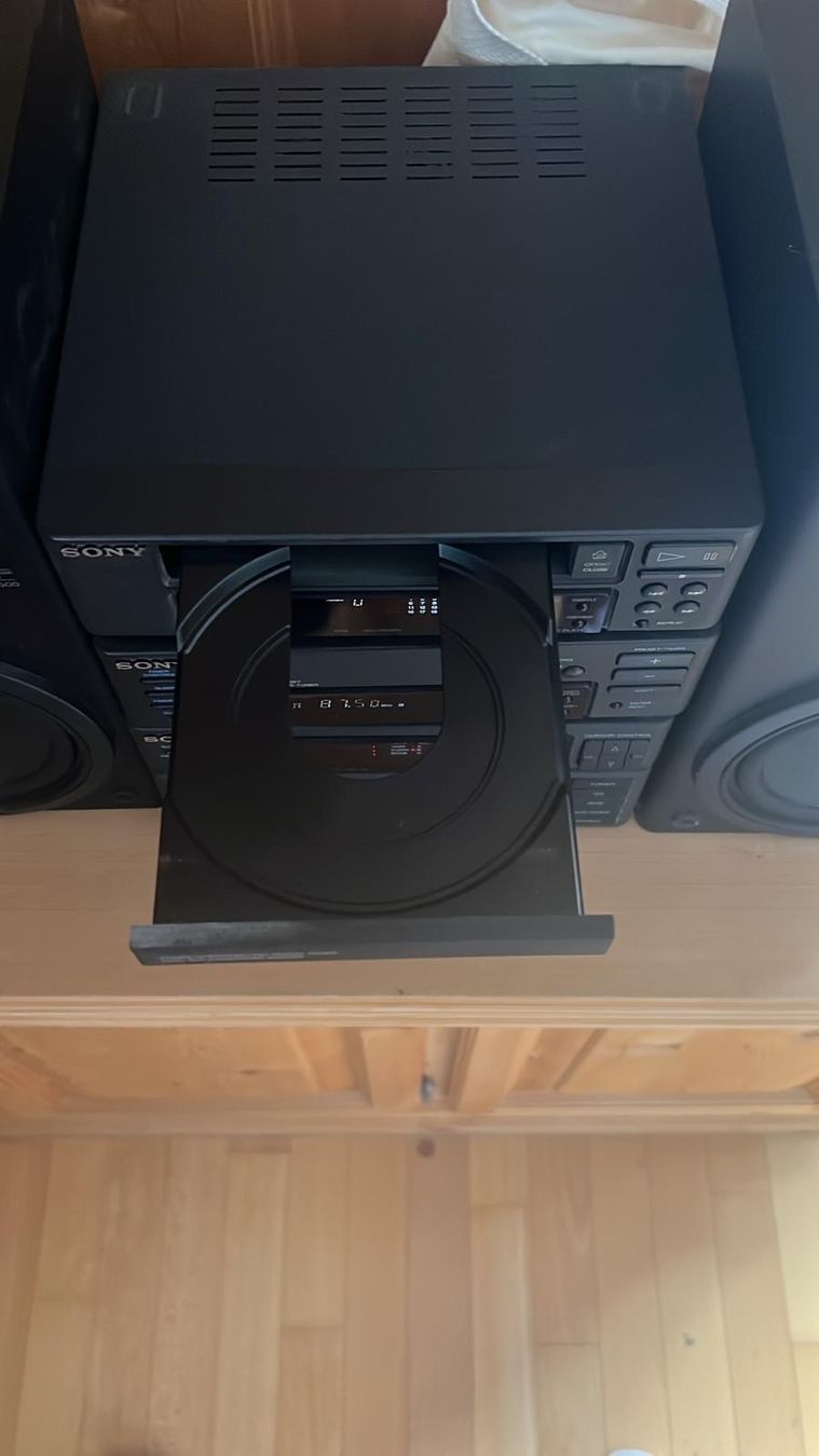 Radio: Sony Stereoanlage from the 2000s – Usato da Klosters venduto da pat_5hfk 3