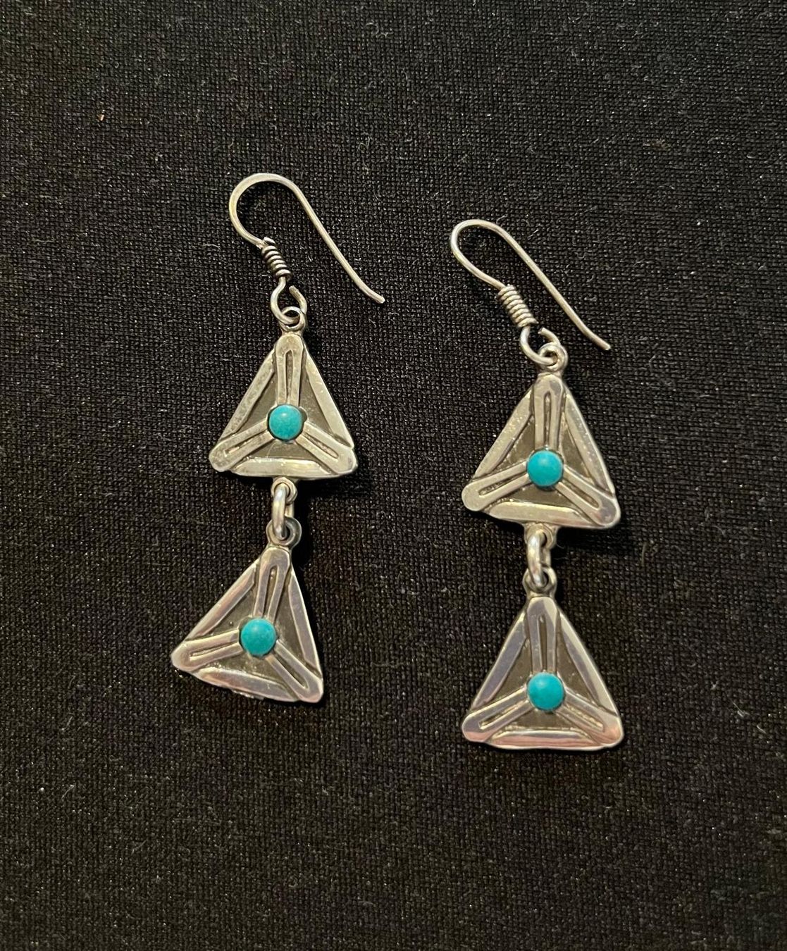 Orecchini pendenti & Orecchini a lobo: Indian Earings – Usato da Genève venduto da gvokiii