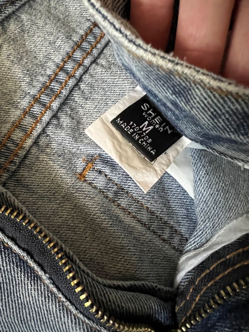 Shein Jeans: Jeans Shein / Taille M – Neuf avec emballage d'origine à Charmey (Gruyère) par ya_12 5