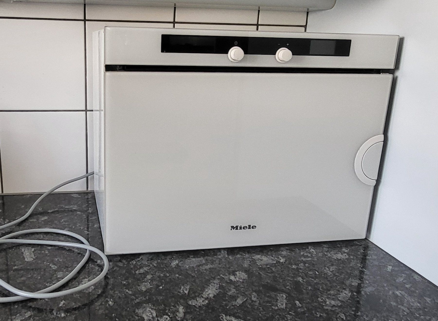 Miele Elettrodomestici da cucina: Miele Steamer – Usato da Adlikon b.Regensdf venduto da YvZi