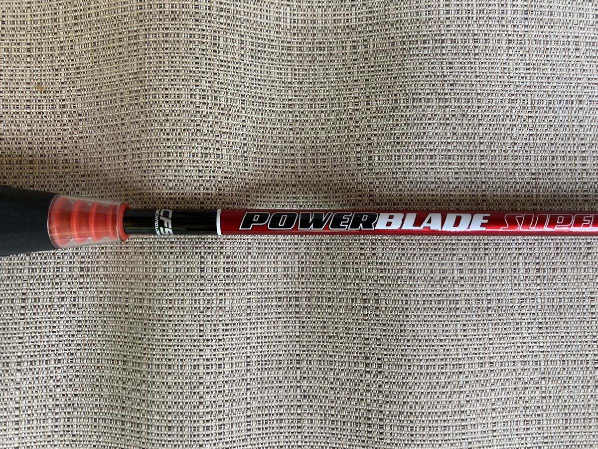 Schläger: Badminton Schläger Carlton Power Blade – Gebraucht aus Belp von  2