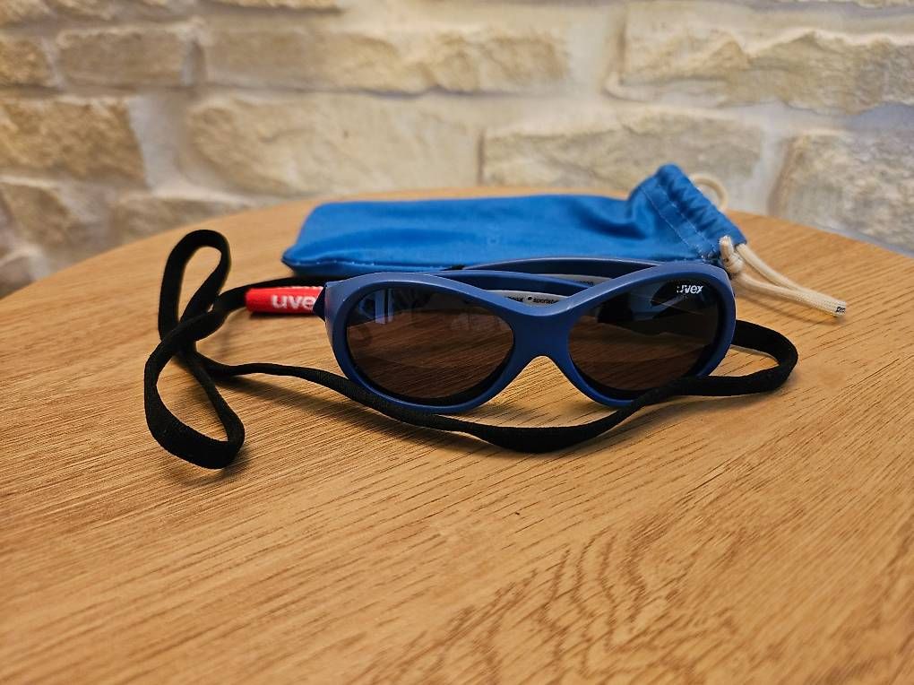 Lunettes & Verres: UVEX Kinder-Sonnenbrille Cat.3 – D'occasion à La Heutte par tau_5vvl