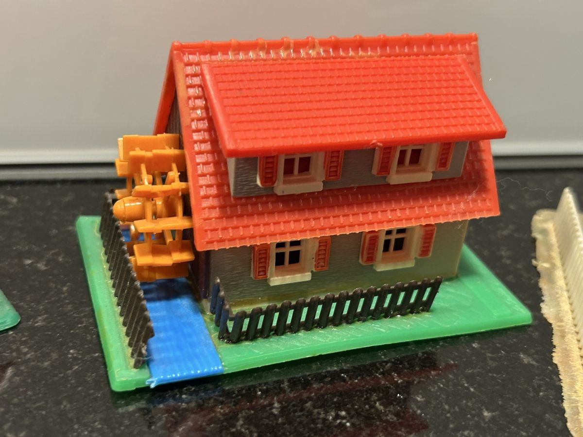 Kit di modellismo & Modellini statici: verschiedene Musterhäuser / casette modellismo – Usato da Tenero venduto da Laura-Pedu 2
