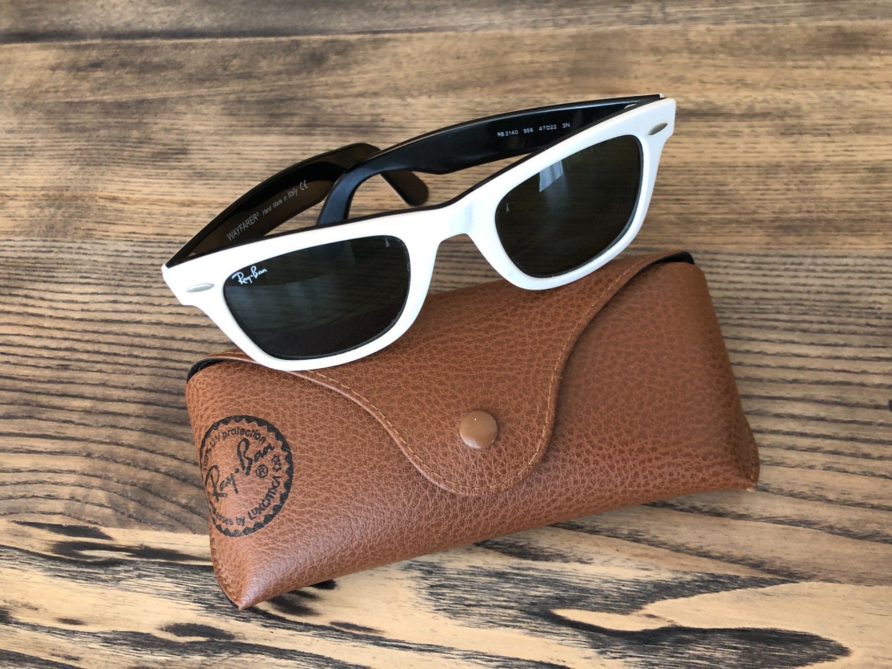 Ray-Ban Brillen & Gläser: Ray-Ban Sonnenbrille Wayfarer 2140 – Gebraucht aus Berg am Irchel von Zweiti_Chance
