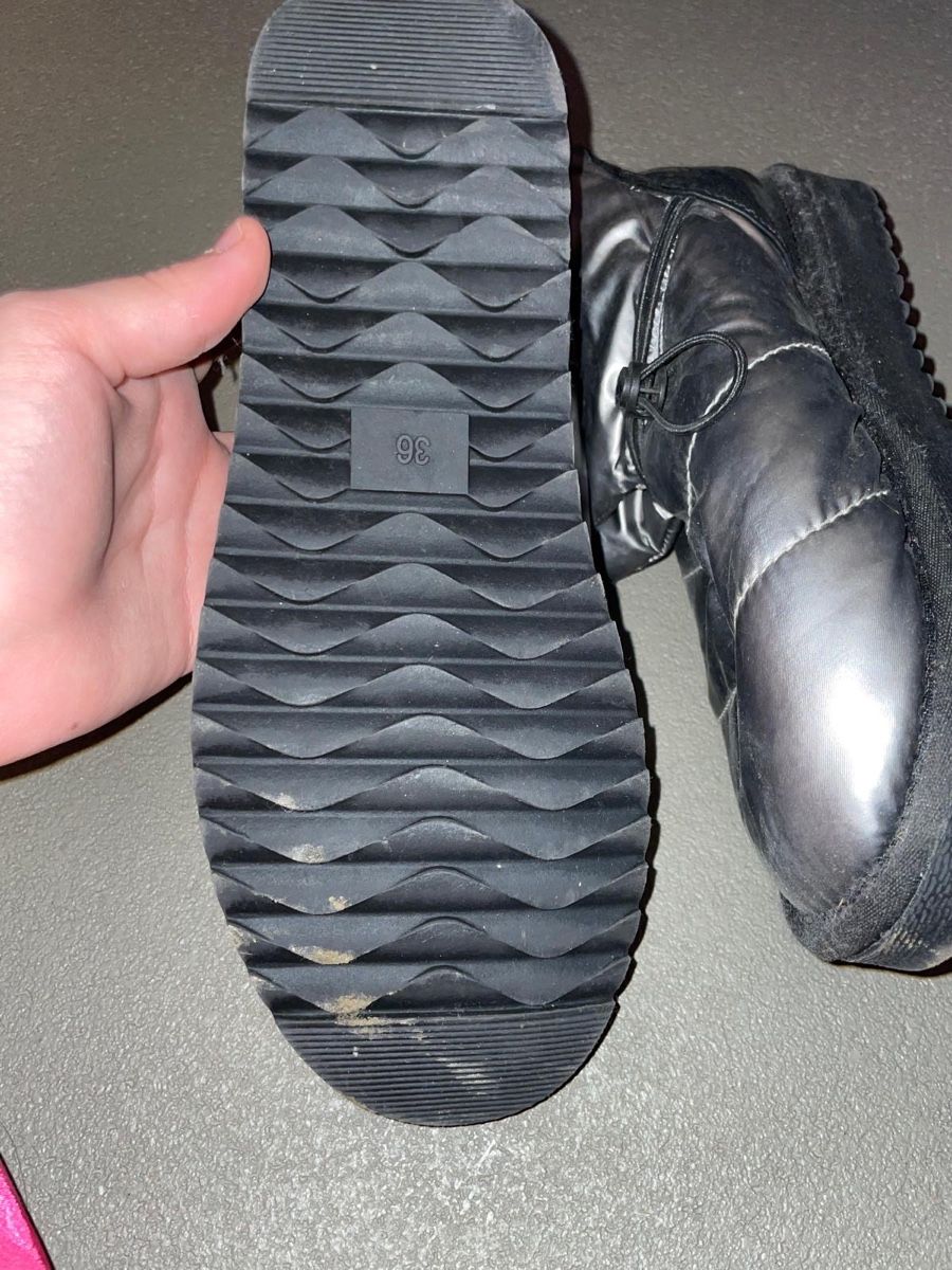 Scarpe da donna: Bottines d'hiver argentées élégantes pointure 36 – Nuovo (secondo la descrizione) da Martigny venduto da lovejess 1