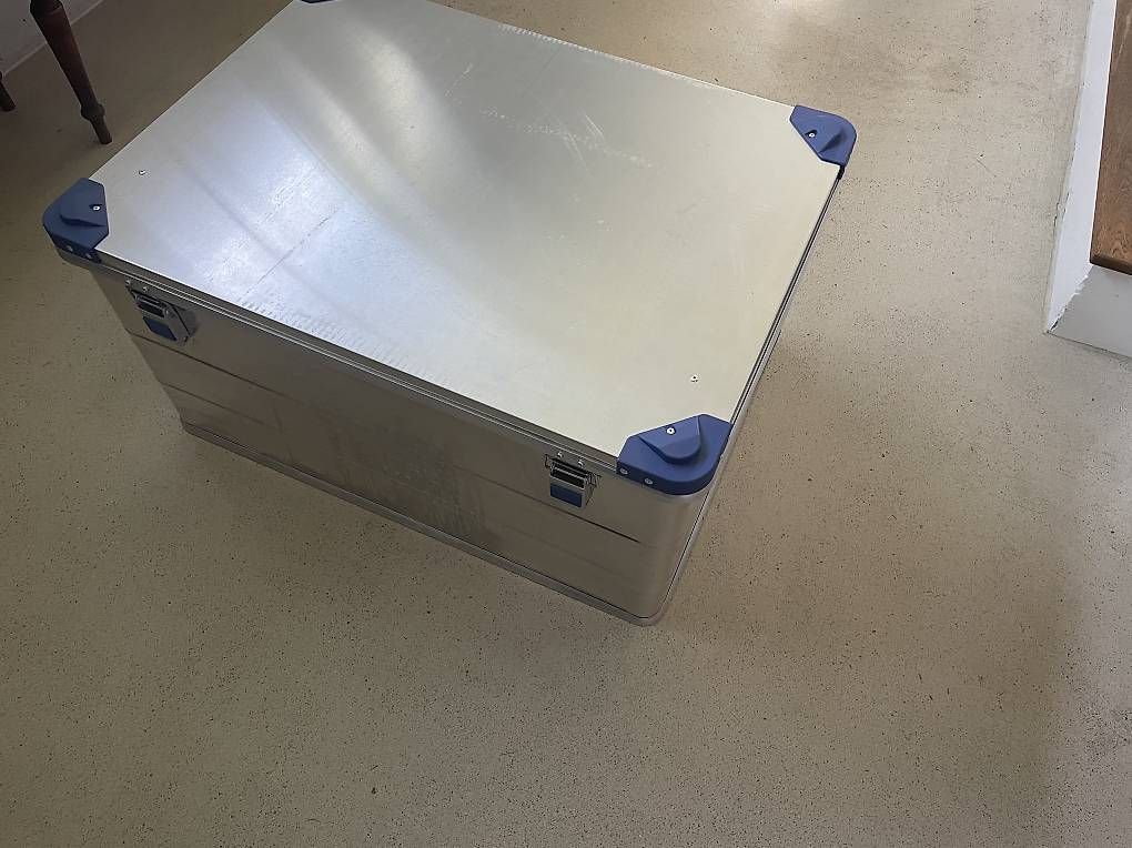 Altro per la casa: Alu Box – Usato da Mörschwil venduto da miflianja 4
