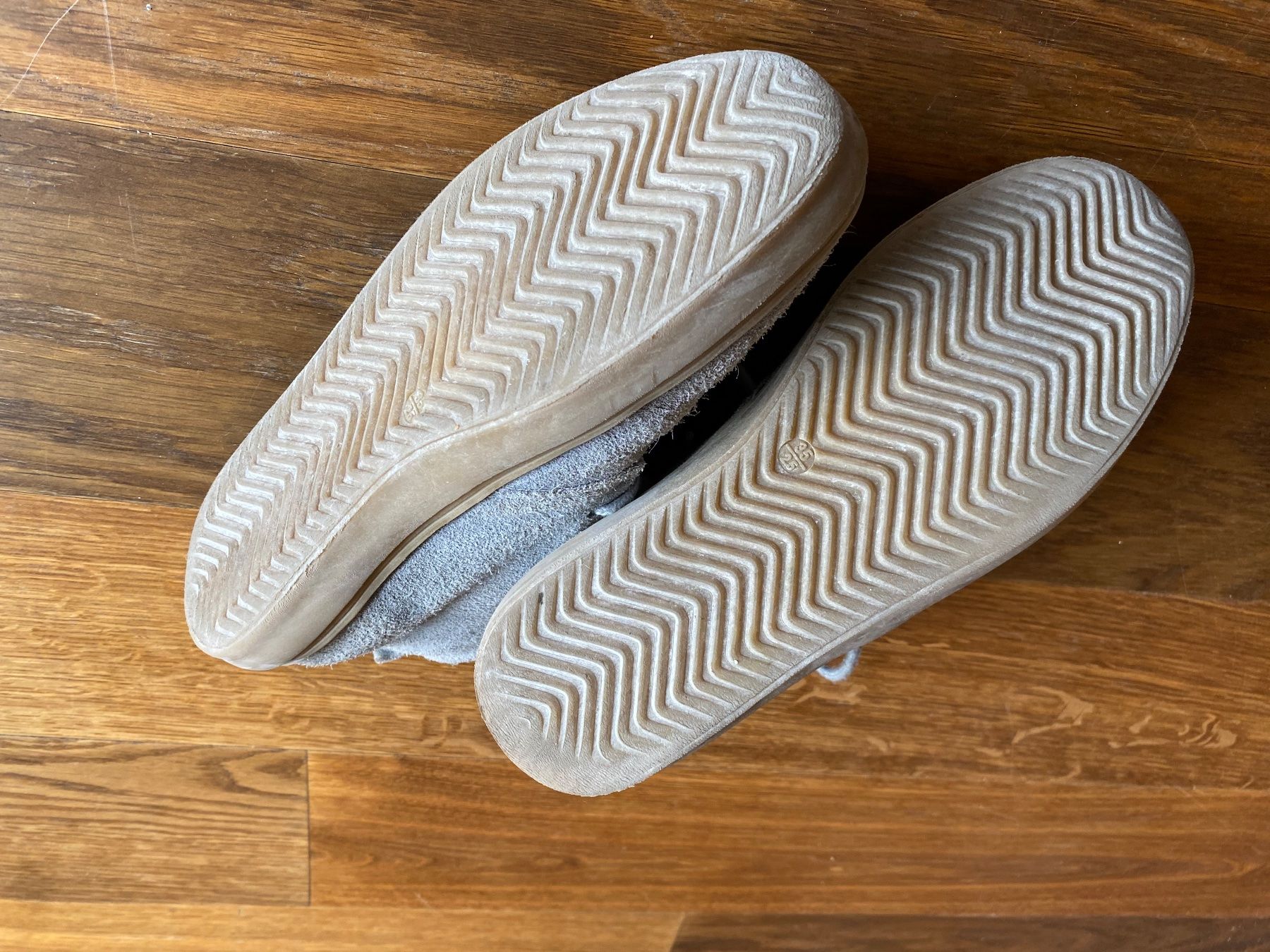 Scarpe per ragazzi: Lässige Wildlederschuhe Gr. 35 – Usato da Russikon venduto da izumi2010 4