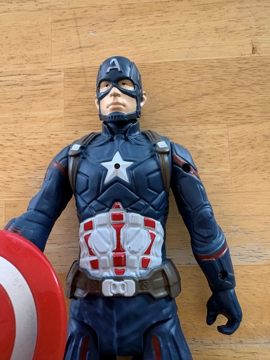 Statuette: Captain America Figuren – Usato da Binningen venduto da chr_g6n2 2