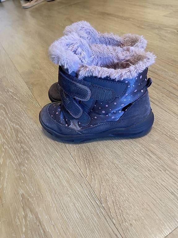 Scarpe per ragazzi: Superfit Winterschuhe Gr 28 – Usato da Zürich venduto da JuliaSavv 1