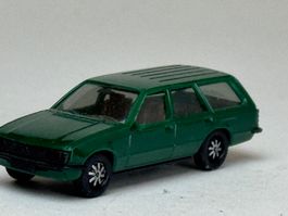 Herpa Opel Record Berlina 2,0 grün