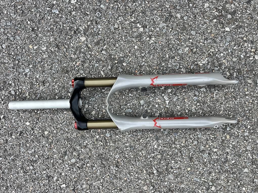 Pezzi di ricambio: Forcella Marzocchi  – Usato da Bedano venduto da som_v86v