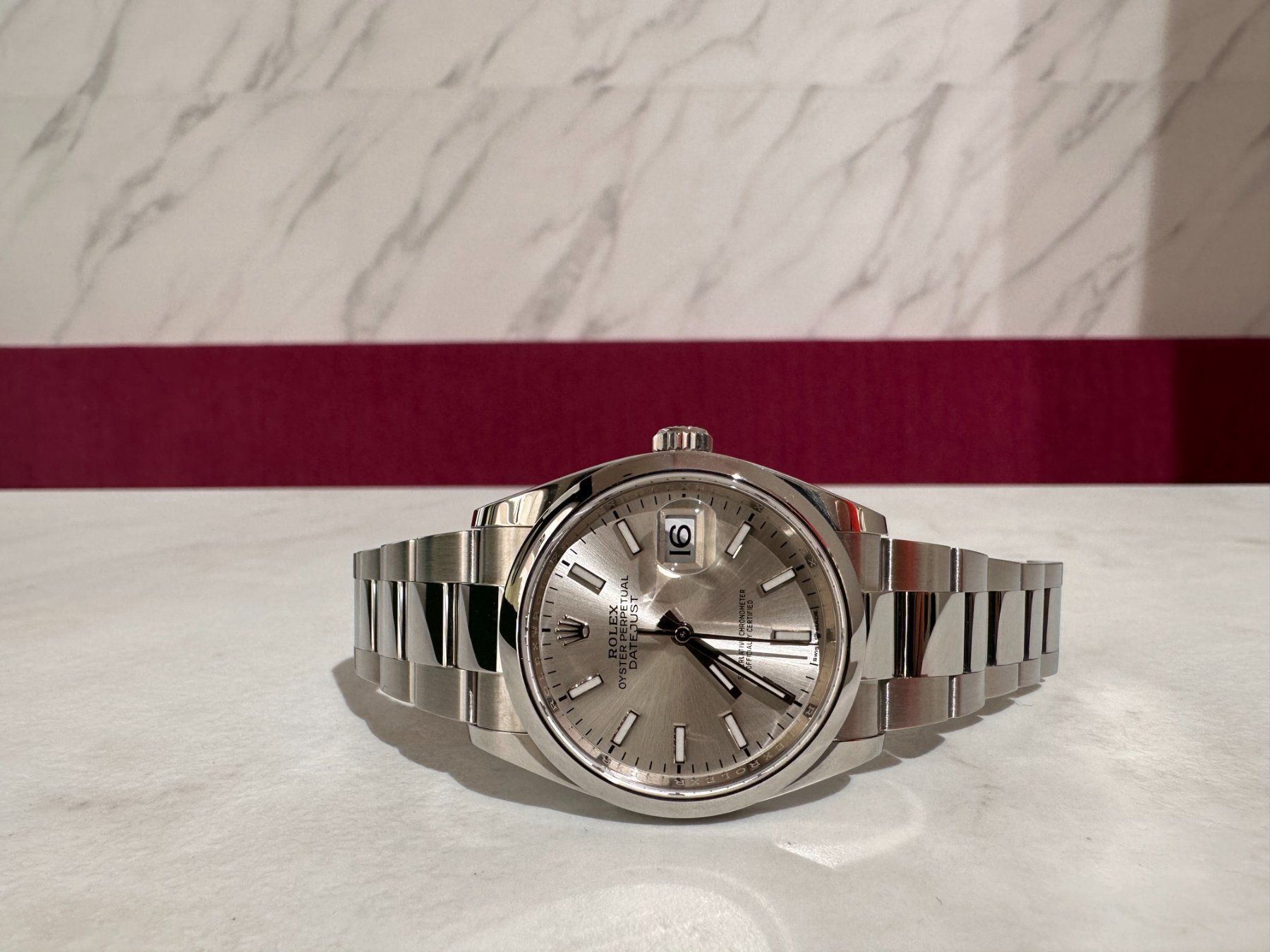 Rolex Uhren: Rolex Datejust 36mm Stahl 126200 – Gebraucht aus Zürich von uhrmacherteam 4
