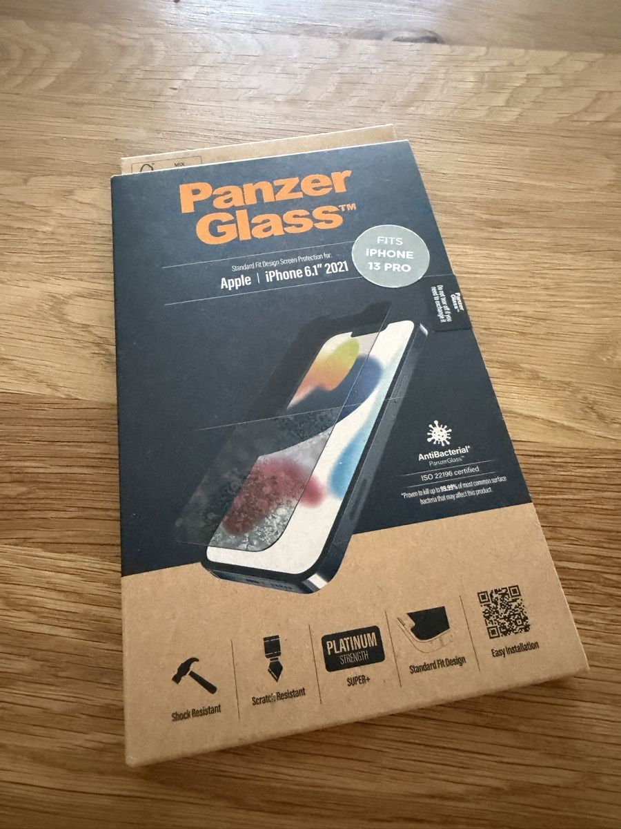 Apple Telefoni cellulari / Smartphones: Apple iPhone 13 Pro Silver 256GB mit Zubehoer – Usato da Ettingen venduto da PetraHeinis0274 5
