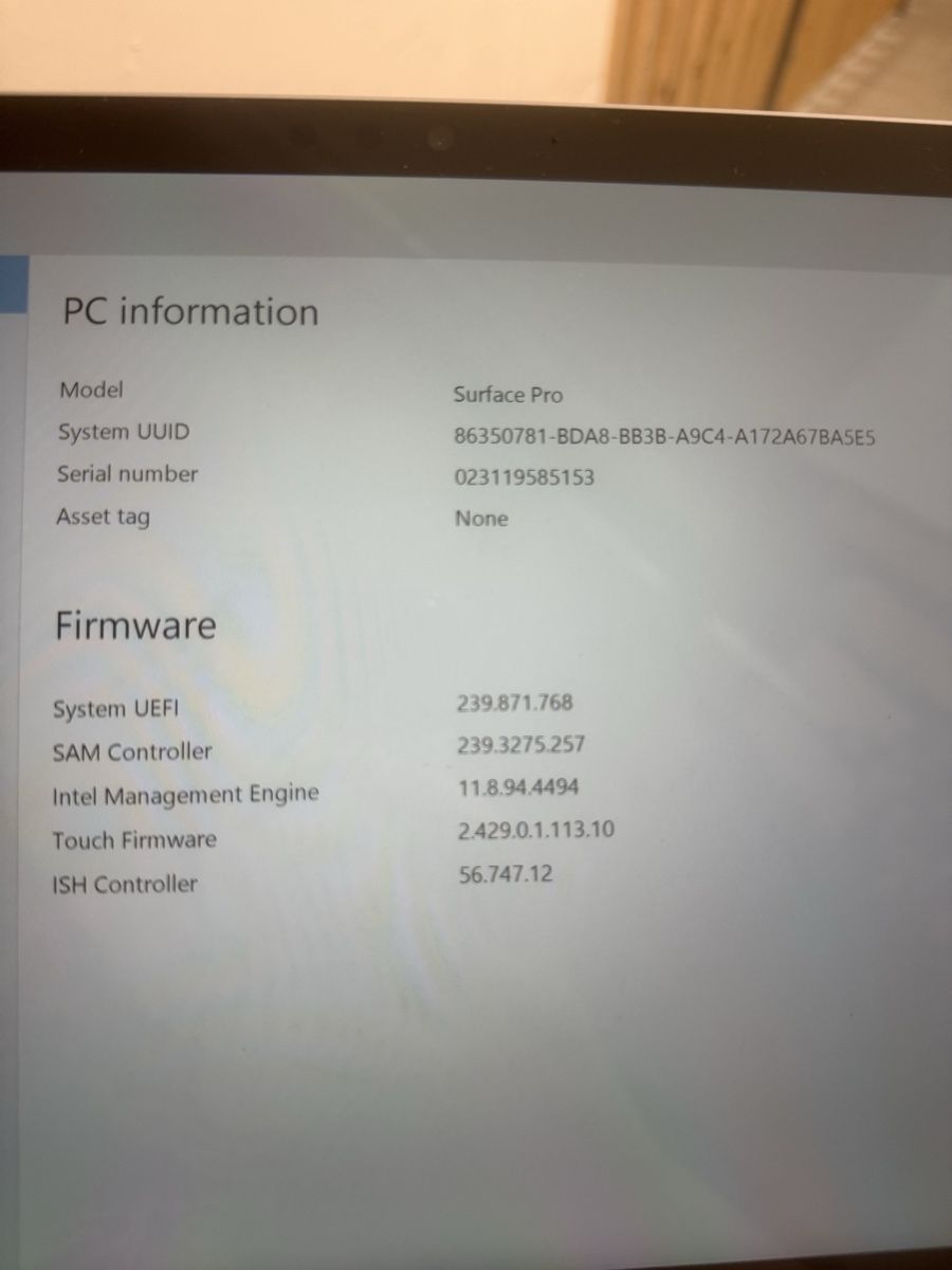 Microsoft Tablettes PC: Microsoft Surface Pro 1796 128GB   – D'occasion à Oensingen par aziri123 1
