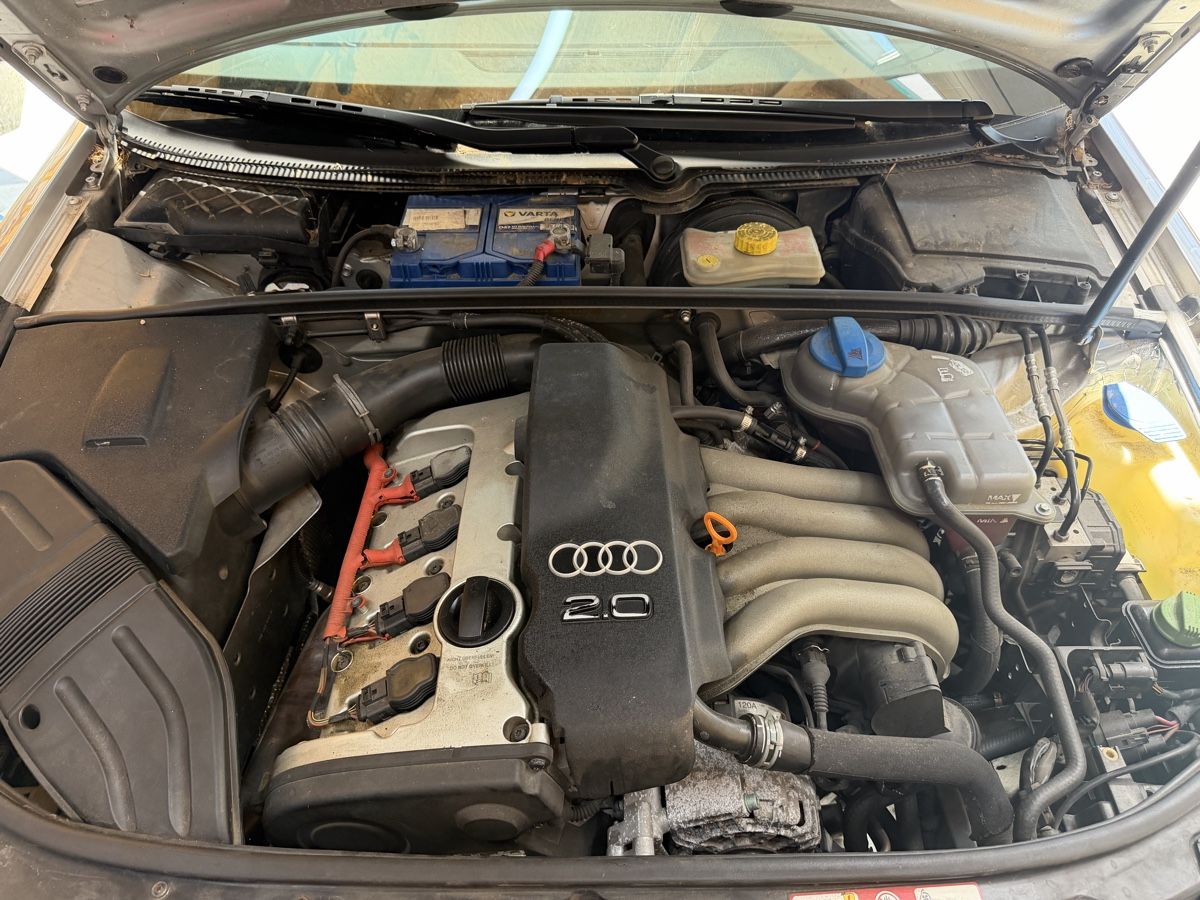 Audi Autos: Audi A4 2.0  – D'occasion à Denges par nrr_mkx8 9