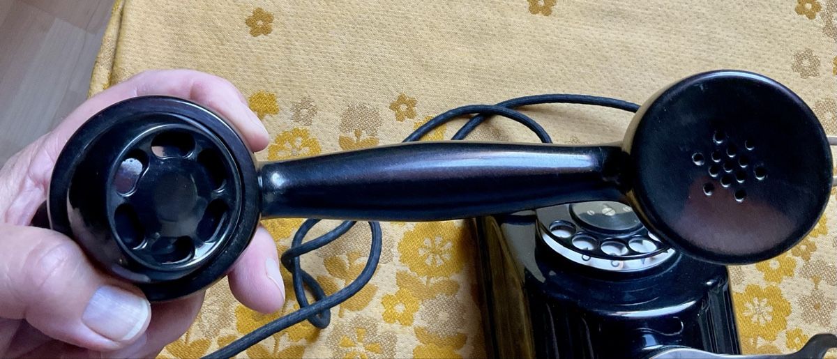 Telefoni: Altes Bakelit Telefon – Usato da Endingen venduto da nathan05 8