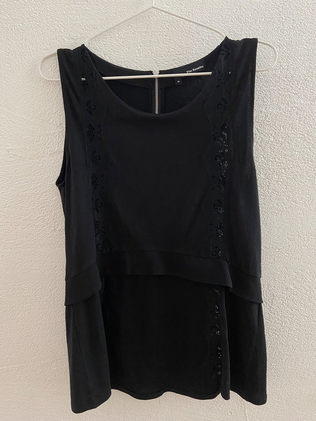 Kooples Top: Top mit Seide von The Kooples (M) – Nuovo (secondo la descrizione) da Thalwil venduto da Luninul