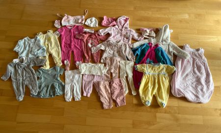 27-teiliges Babykleider-Set für Mädchen Gr. 46 - 56