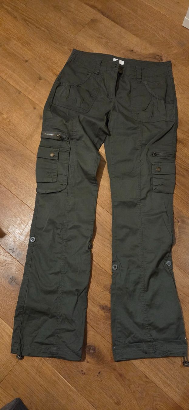 Hosen: NEU Damenhose Grösse 40 – Neu (gemäss Beschreibung) aus Bremgarten b. Bern von Marge7979