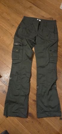 NEU Damenhose Grösse 40