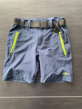 CMP Kinder Shorts Gr. 116, dunkelblau mit Gürtel,