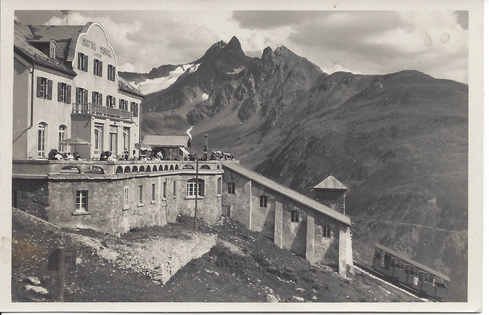 Cartoline postali: Ansichtskarte Hotel Muottas von 1947, Gratisversand – Usato da Embrach venduto da Illingen13