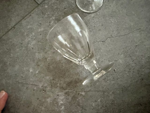 Bicchieri: 19 Stuck alte wein und schnaps Gläser – Usato da Buchs ZH venduto da Sten7 4