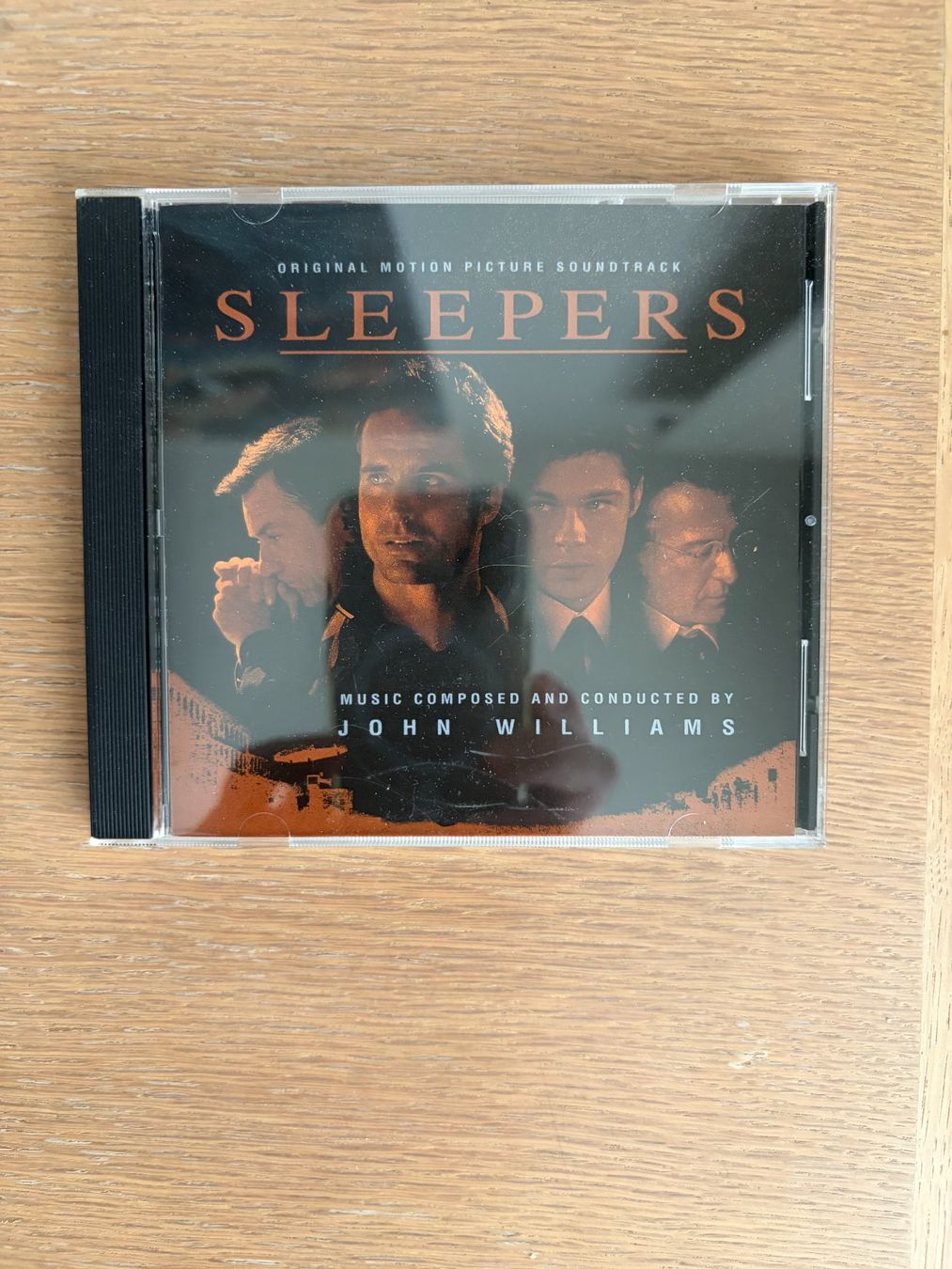 CDs: CD SLEEPERS SCORE PAR JOHN WILLIAMS – D'occasion à Geneve par tigre69