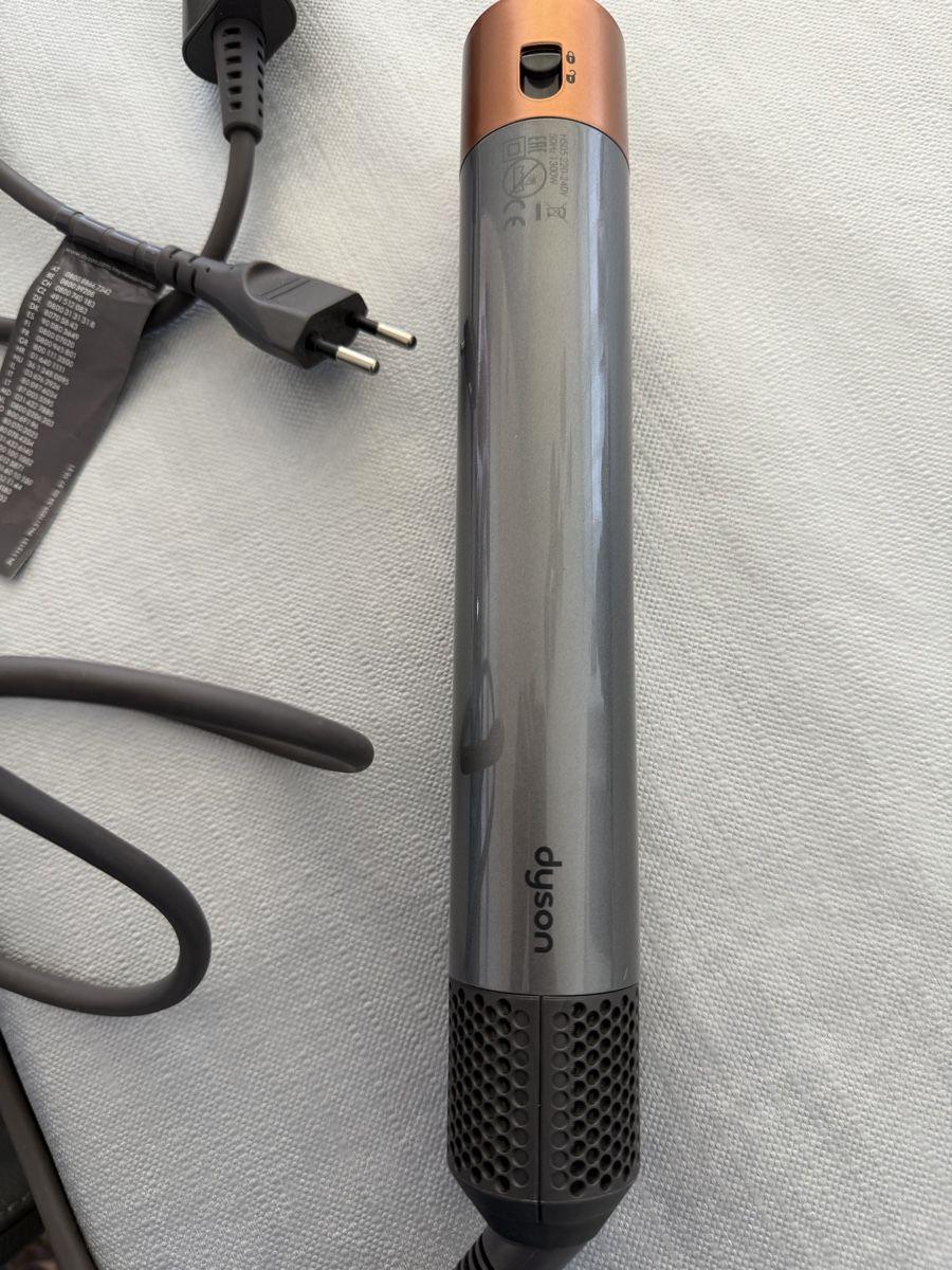 Dyson Föhn: Dyson Airwrap – Gebraucht aus Zürich von sne.swiss 3