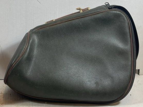 Strumenti musicali: Jagdhorn mit Leder Tasche – Usato da Hinwil venduto da Unglaubliche-Treffer 1
