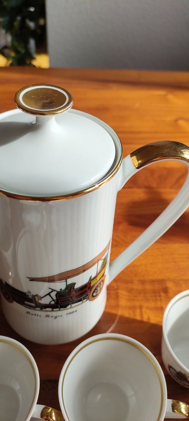 Set di piatti: Mitterteich Bavaria Oldtimer Kaffeeservice mit Goldrand – Usato da Thun venduto da fel_s9w7 2