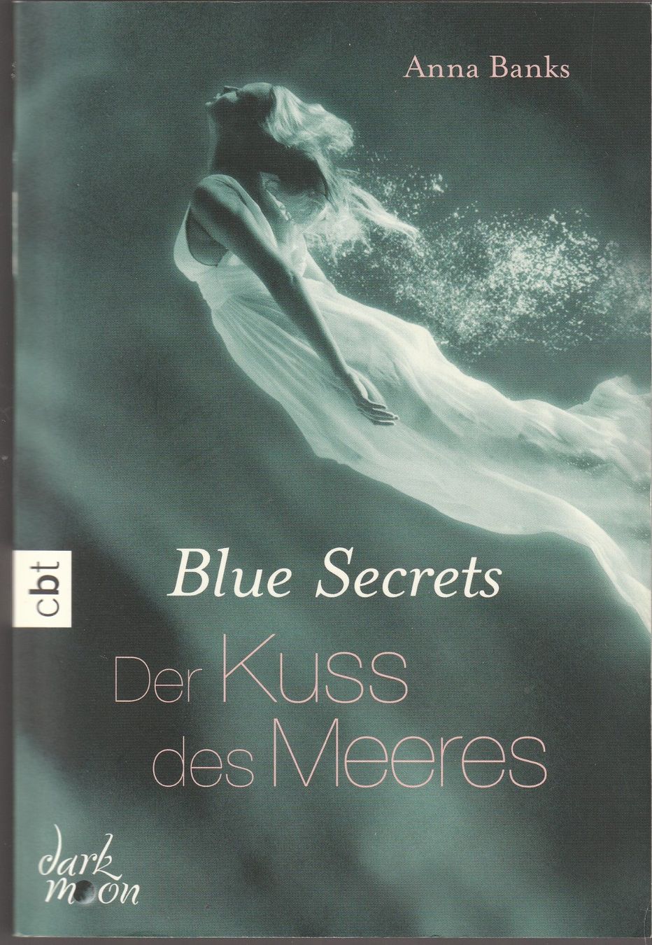 Libri: Anna Banks - Blue Secrets 1 - 3 komplett – Usato da Luzern venduto da Baumhuepfer01 1