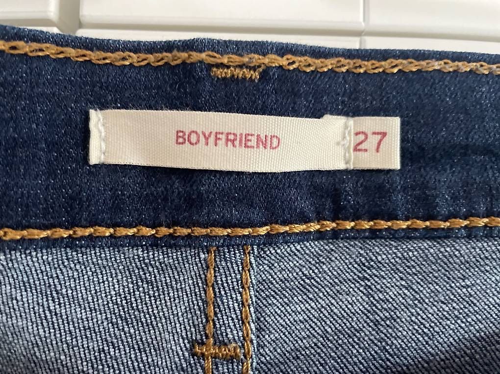 Levi's Jeans: Levis Boyfriend Jeans – Usato da Lützelflüh-Goldbach venduto da Christian1980 3
