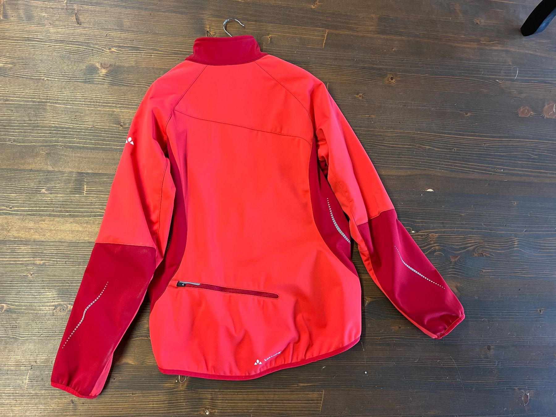 Giacche: Damen Rad-Jacke  VAUDE RESCA SOFTSHELL JACKET – Nuovo e nell'imballaggio originale da Eschen venduto da Sele-Radsport 1