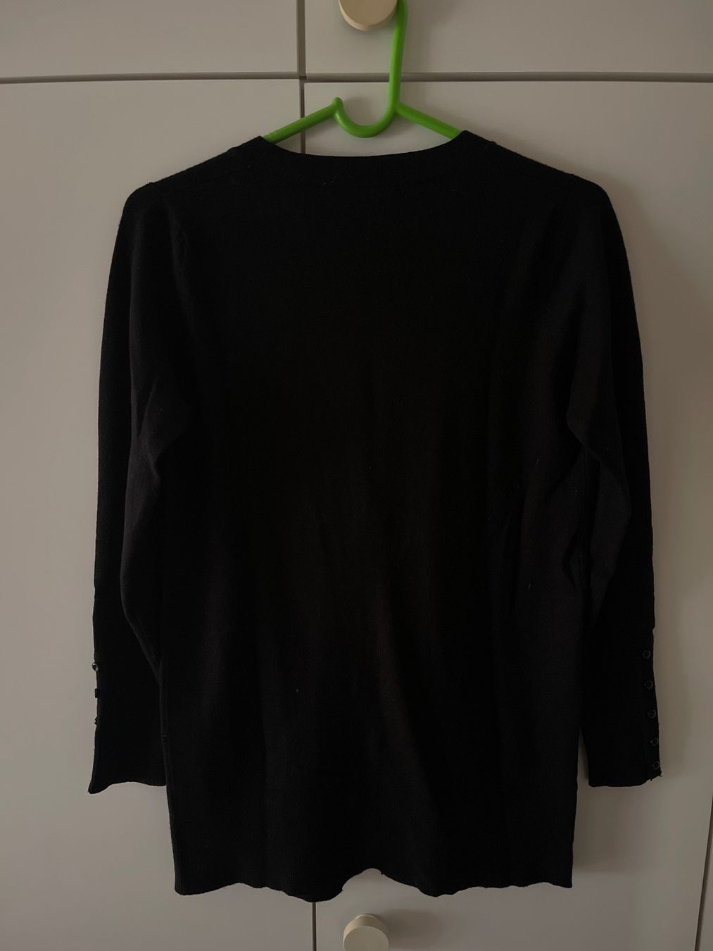 Maglioni & Felpe: Cardigan nero – Usato da Rancate venduto da Waly__ 3
