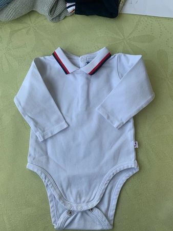 Baby Body Jacadi weiss mit Kragen Grösse 67 cm neuwertig