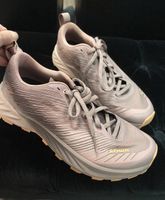 Lowa Trekking / Wanderschuh 40 neu!