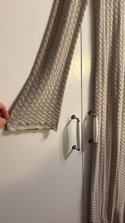 Kleider: AWARE STRICKKLEID XS – Neu und originalverpackt aus Niederhelfenschwil von Mileko 1