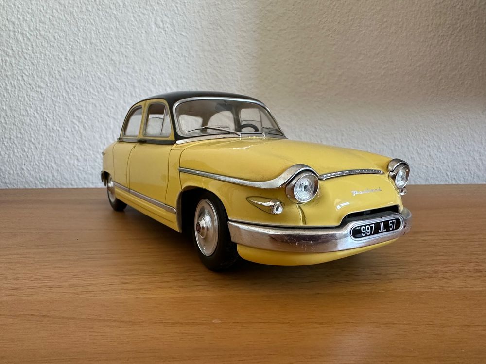 PANHARD PL17 BLEU-CIEL SOLIDO 1/18 sous Blister de protection EUR 20,00