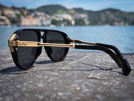 Sonnenbrille Pilotenform schwarz Metall Details neu