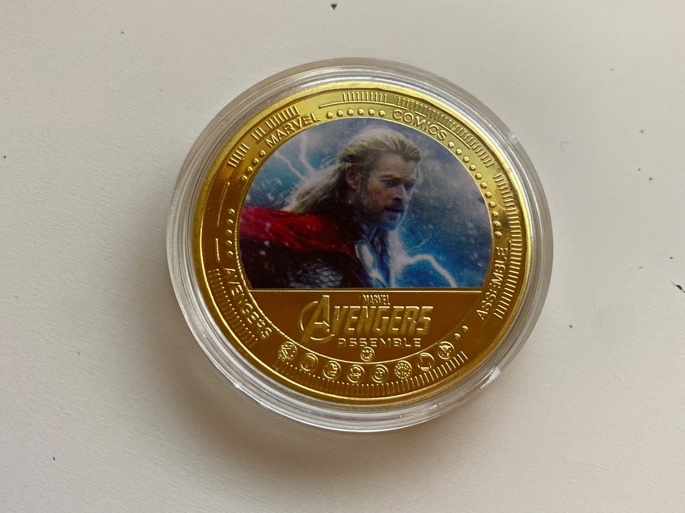 Alle Münzen: Pièce de collection Marvel Avengers Thor édition limitée. – Neu und originalverpackt aus Le Brassus von cinema13