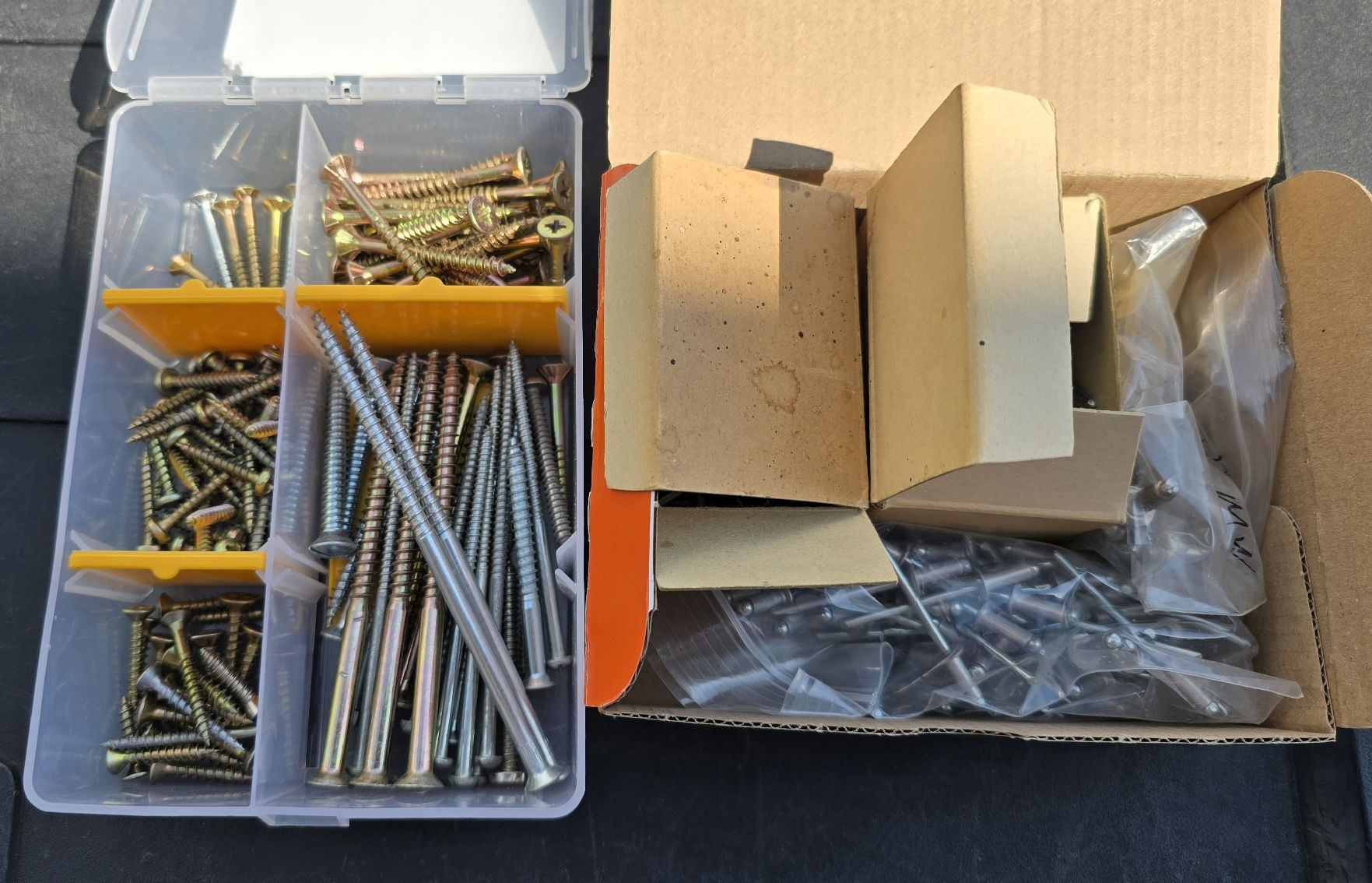 Tous les outils: neue Schrauben und Nieten – D'occasion à Walkringen par Vanuca 1