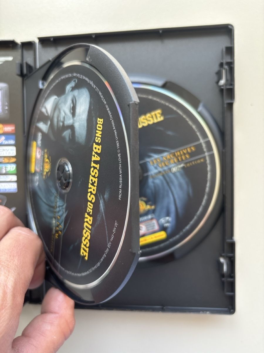 Tutti i DVDs: James Bond: Bons Baisers de Russie - Ultimate Edition! – Usato da GENÈVE venduto da Gaasss 2