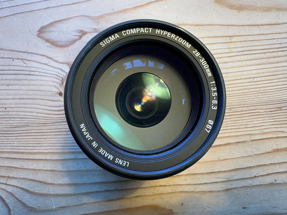 Sigma compact hyperzoom 28-300mm f/3.4-6.3 (Gebraucht) in muttenz für ...