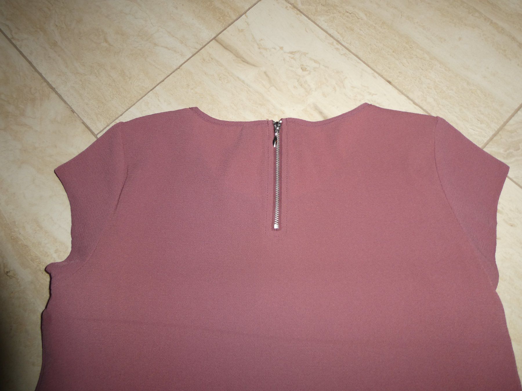 Only T-shirt: ONLY Shirt, Grösse 36 – Usato da Mels venduto da KOSL 3