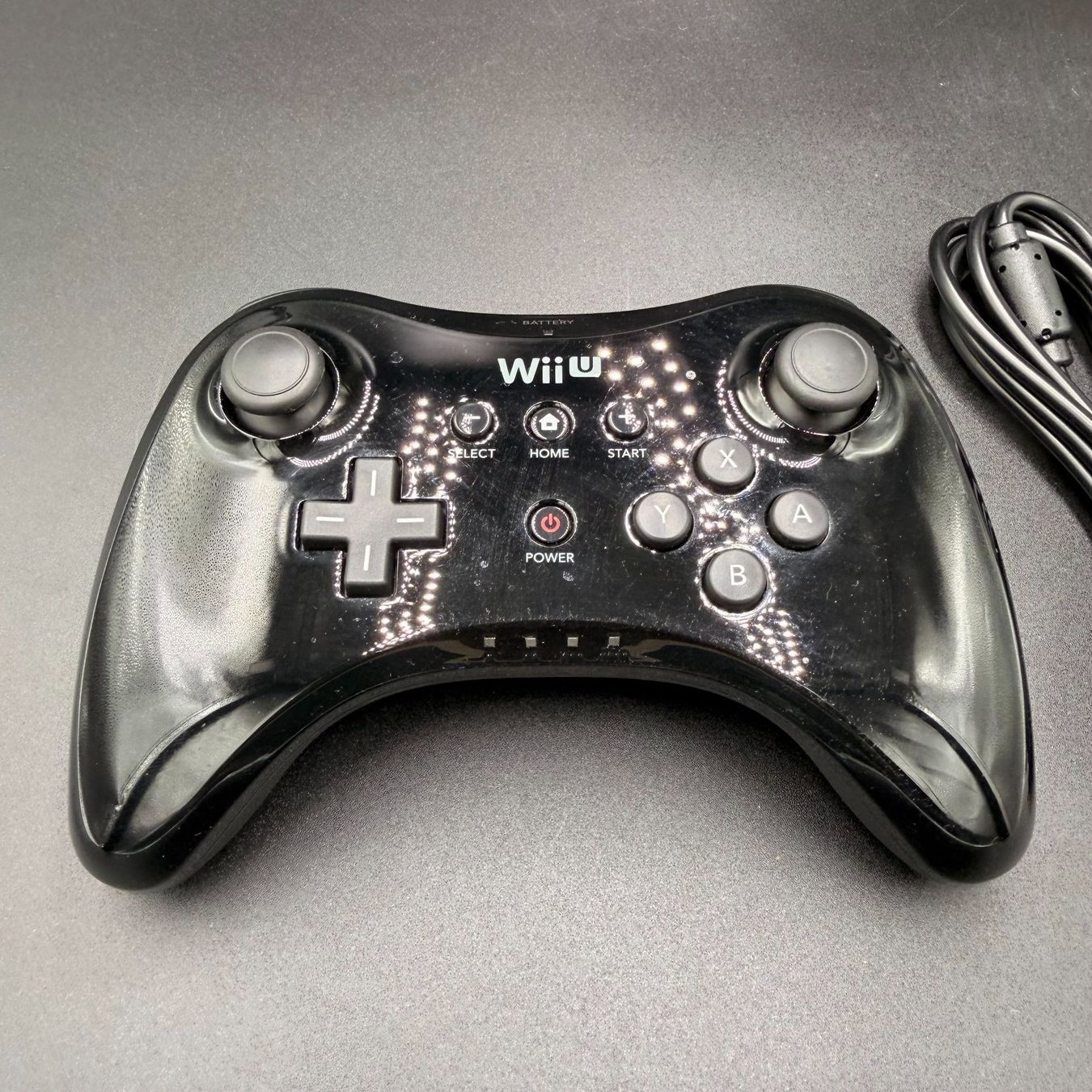 Nintendo Manettes: Nintendo Wii U Pro Controller Schwarz – D'occasion à Düdingen par Nerdworld 1
