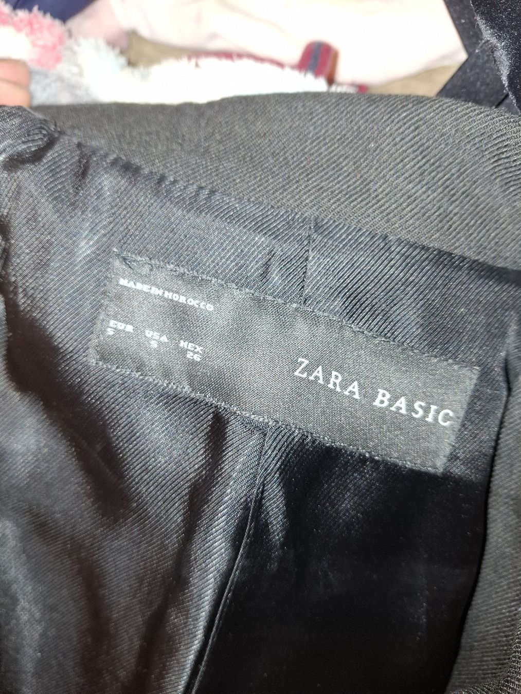 Zara Giacche: Giacca Zara Basic nera, taglia S, ideale per la sera – Usato da St. Moritz venduto da mar_vn5j