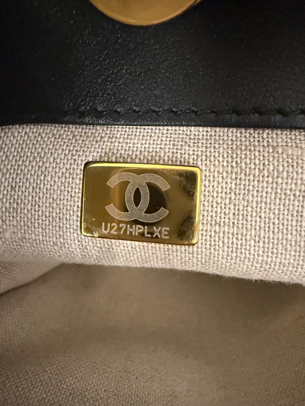 Chanel Sacs femmes: Chanel Deauville Medium NP 6470.- – D'occasion à Lutzenberg par Schatzkiste88 5