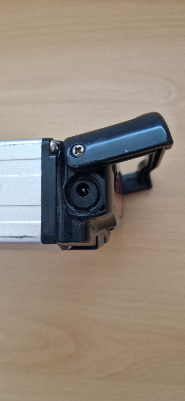 Akkus: Battery AE E-bike Akku  36V 10AH – Gebraucht aus Niederbipp von jar_ld82 5