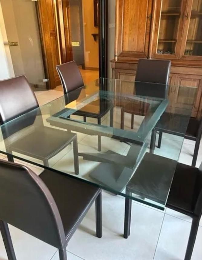 Roche Bobois Tische: Tisch Roche Bobois Fleur de fer – Gebraucht aus Basel von Carathom 2